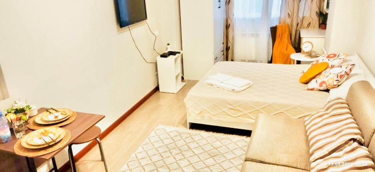 Like Home Apartments&Rooms Almaty Exterior foto